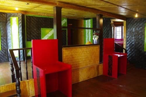 Basic Single Room with Shared Bathroom