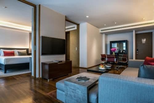 Executive Suite with 1 Kingsize Bed