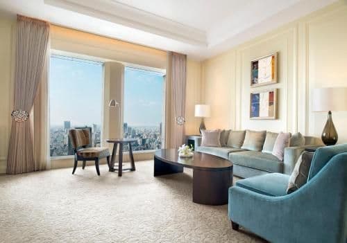 Yuri Suite, 1 Bedroom Executive Suite, 1 King, Skyline view