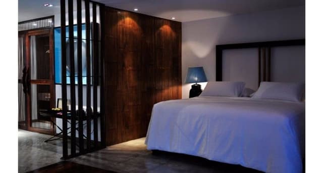 DOUBLE LUXURY