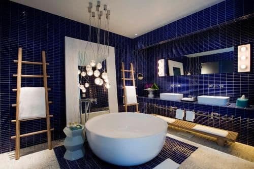 Bay Suite