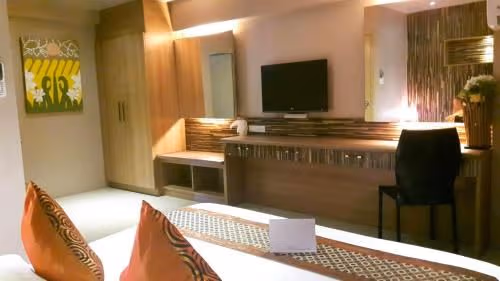Two-Bedroom Suite with Sea View