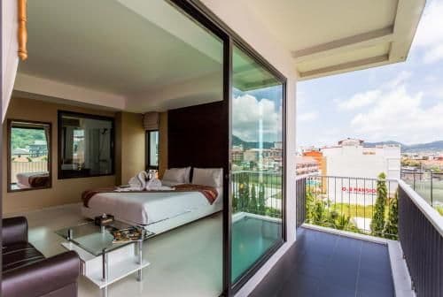 Deluxe Double or Twin Room