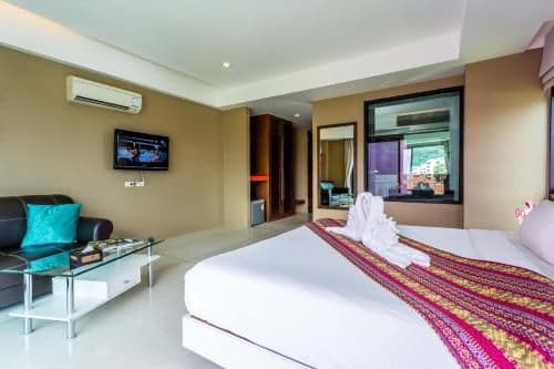 Deluxe Double or Twin Room