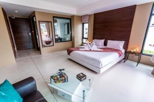 Deluxe Double or Twin Room