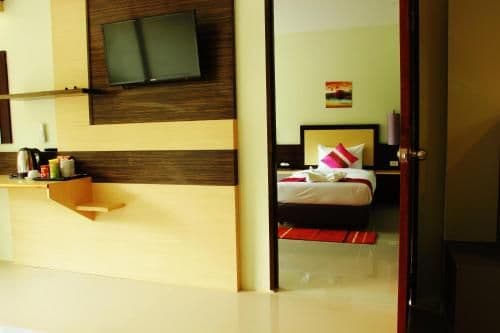 Deluxe Room Poolside