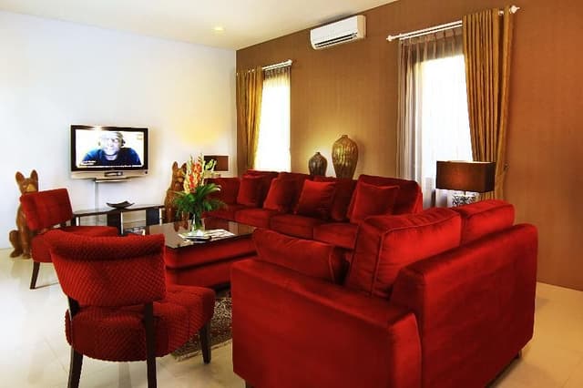 SUITE EXECUTIVE