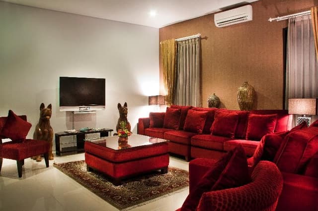 SUITE EXECUTIVE