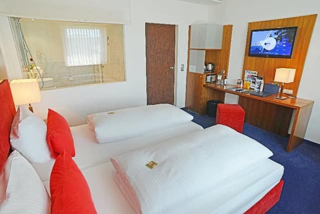 DOUBLE COMFORT