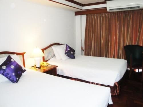 Deluxe Double or Twin Room