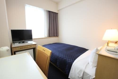 Single Room - Non-Smoking