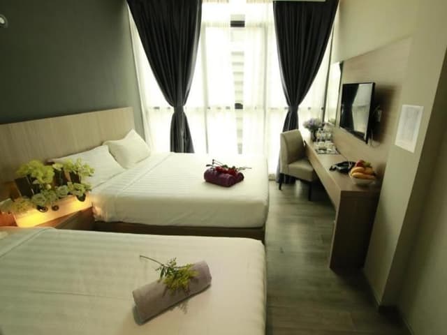 FAMILY ROOM DELUXE