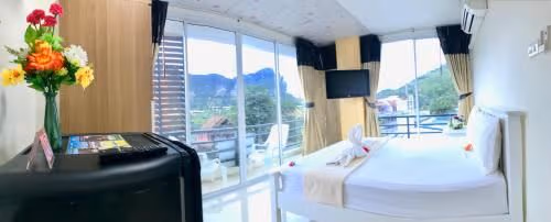 Superior Double or Twin Room with Fan