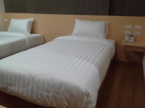 Superior Twin Room with City View