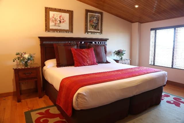 VILLA THREE BEDROOMS