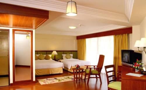 Deluxe Double or Twin Room