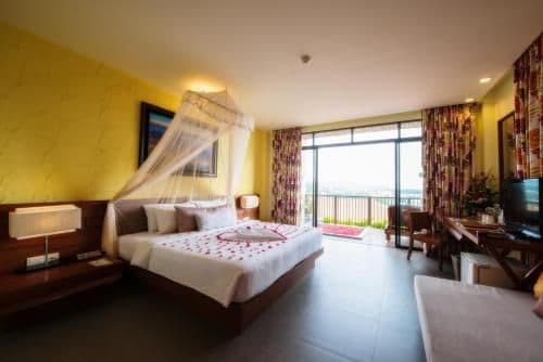 Deluxe Double Room with Spa Bath - Sea View