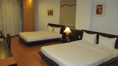 Deluxe Triple Room with City View