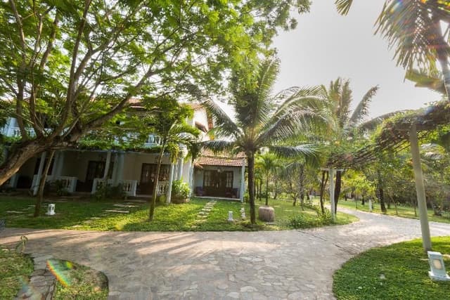 Double or Twin SUPERIOR GARDEN VIEW