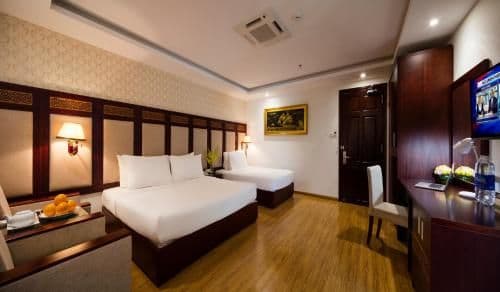 Deluxe Twin Room with City View
