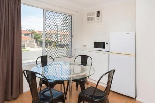 Family One-Bedroom Apartment