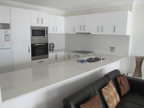 Deluxe Two-Bedroom Apartment with Ocean View