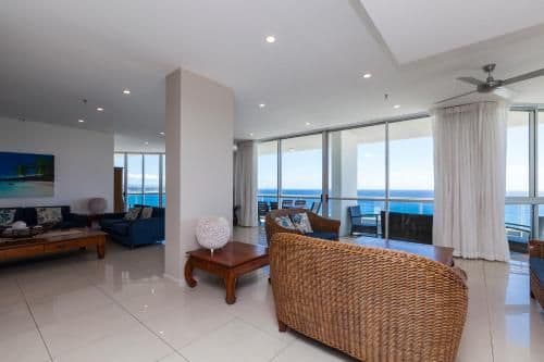 Four-Bedroom Apartment - Penthouse with Private Pool