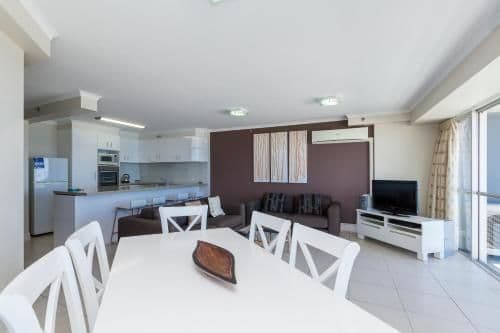 Deluxe Two-Bedroom Apartment with Ocean View