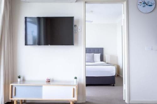 One-Bedroom Ocean View Apartment