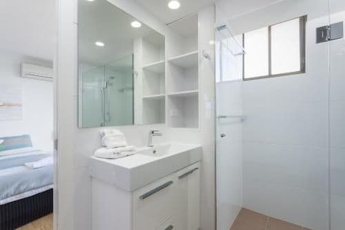 Three-Bedroom Penthouse Apartment with Ocean View