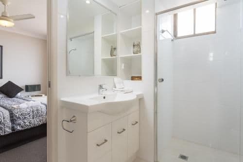 Two-Bedroom Ocean View Apartment