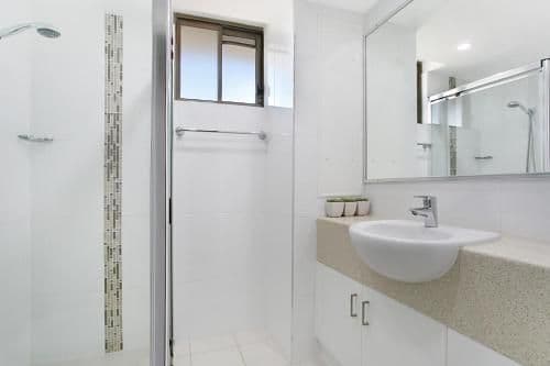Two-Bedroom Ocean View Apartment