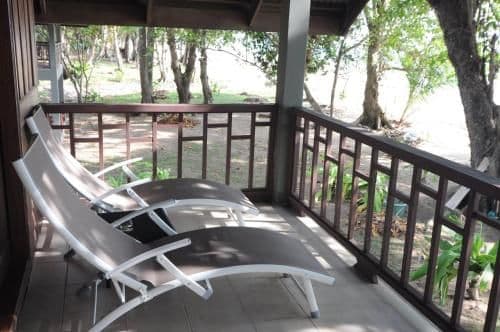 One-Bedroom Bungalow with Sea View