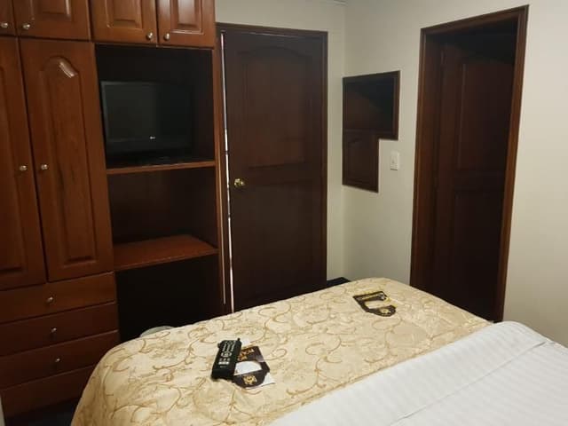 SINGLE WITH DOUBLE BED