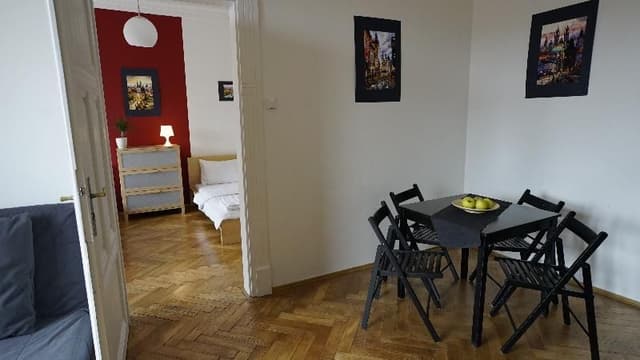 APARTMENT CAPACITY 6