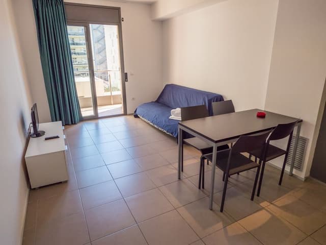 APARTMENT CAPACITY 4 ONE BEDROOM