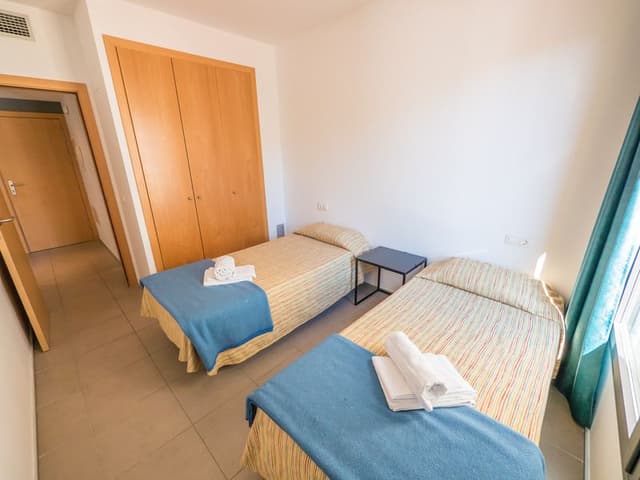 APARTMENT CAPACITY 4 ONE BEDROOM