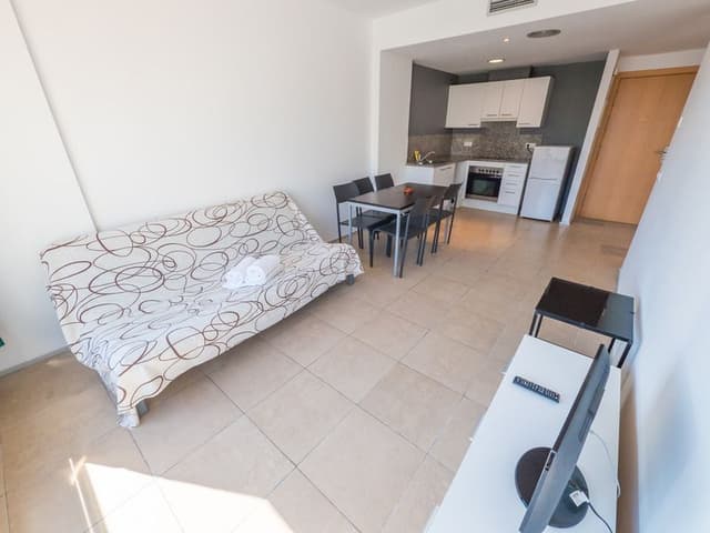 APARTMENT CAPACITY 6 TWO BEDROOMS