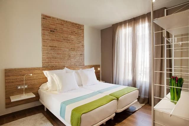 APARTMENT DELUXE