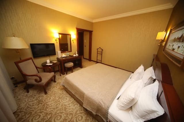 JUNIOR SUITE STANDARD