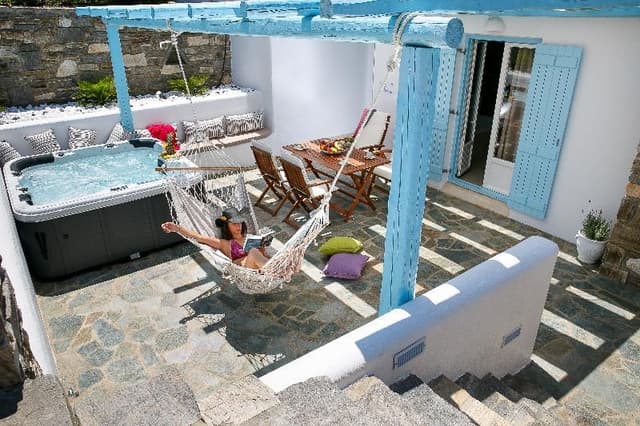VILLA STANDARD