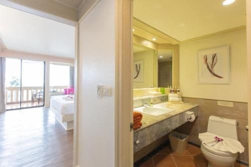 Premier Deluxe Double or Twin Room with Sea View