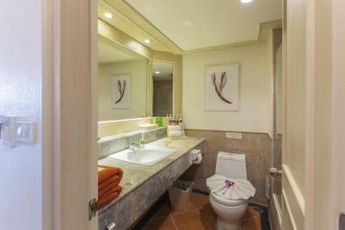 Premier Deluxe Double or Twin Room with Sea View