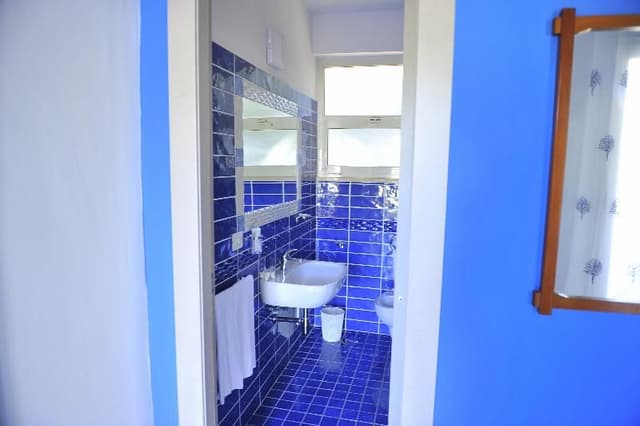 APARTMENT CAPACITY 5 TWO BEDROOMS
