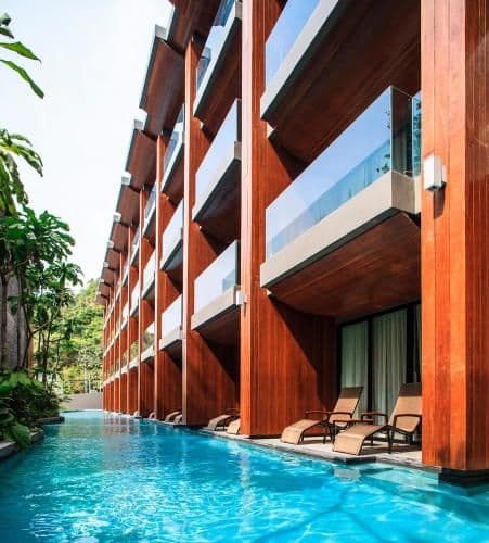 Pool Access Deluxe-Hillside