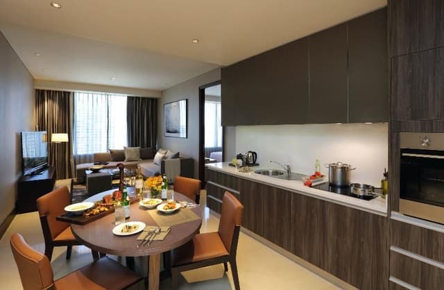SUITE ONE BEDROOM