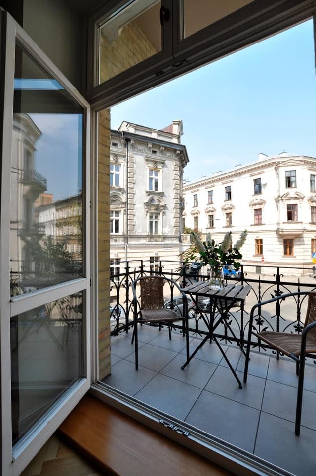 APARTMENT STANDARD