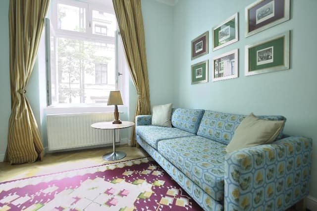 APARTMENT DELUXE
