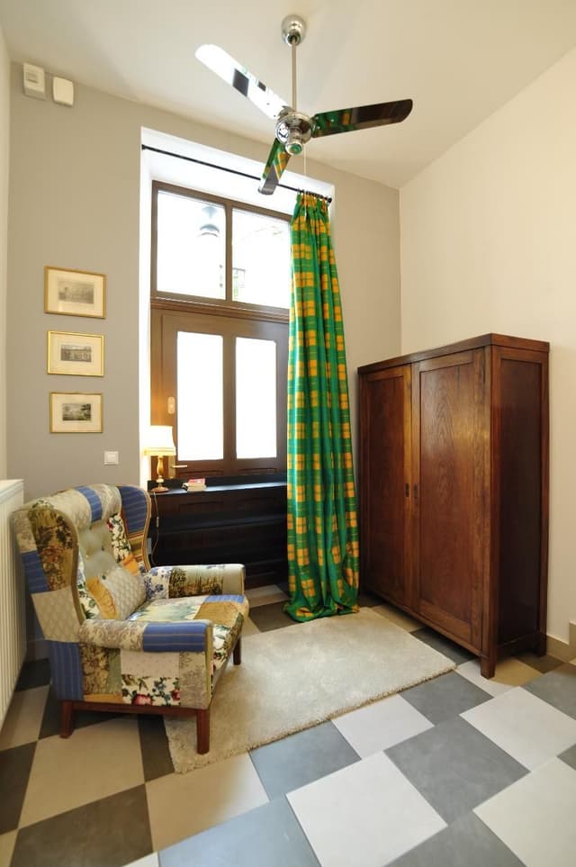 APARTMENT DELUXE