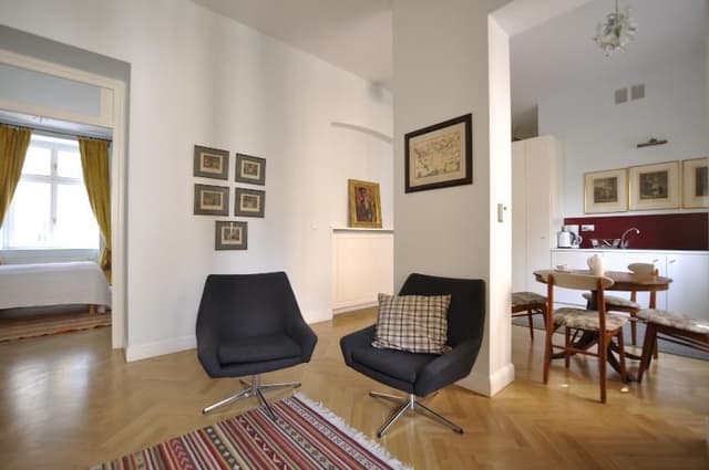 APARTMENT DELUXE